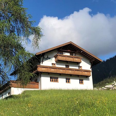 Апартаменты Adlerhof Лойташ Экстерьер фото